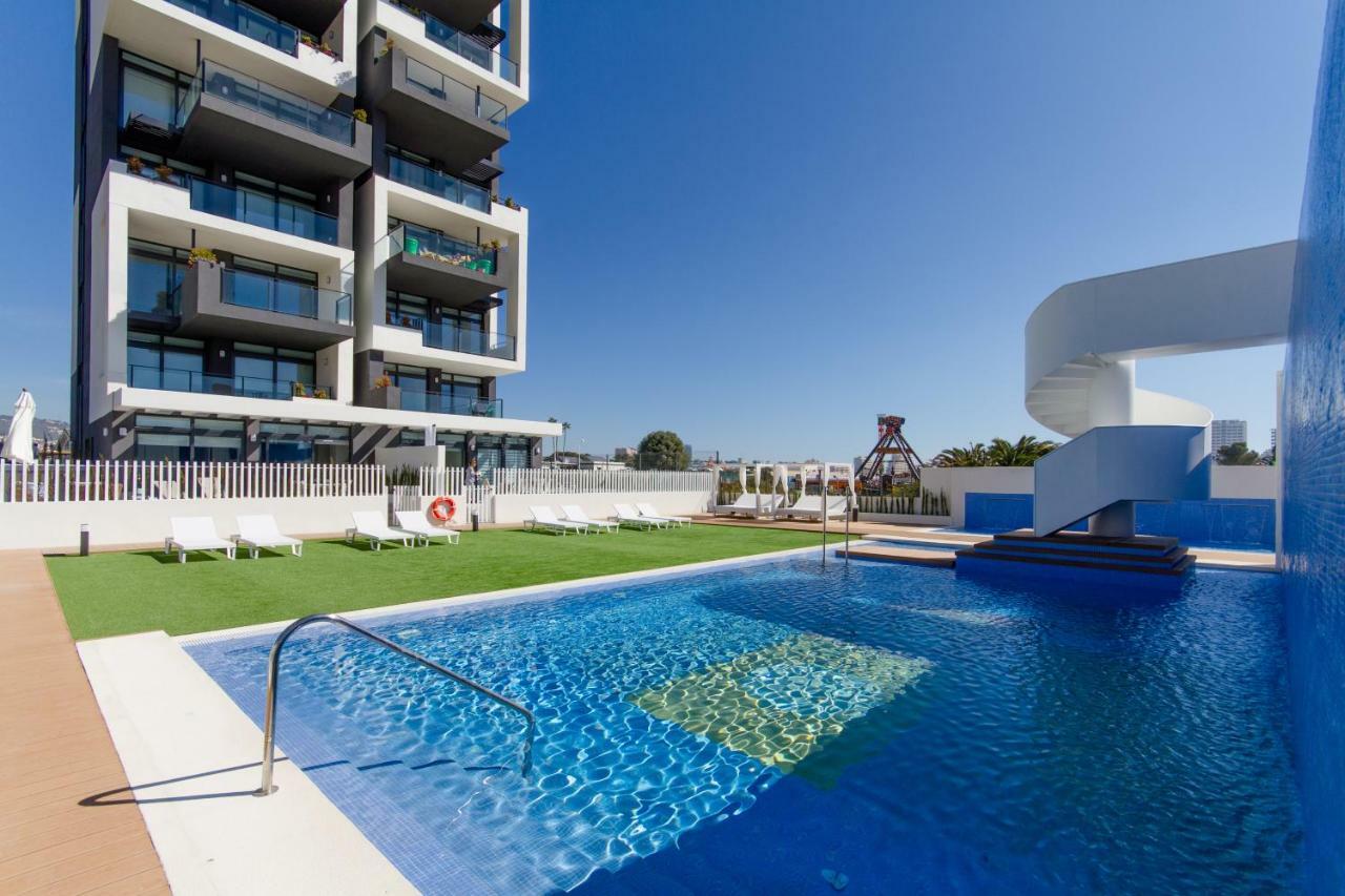 Urbano Blanco Apartments กัลเป ภายนอก รูปภาพ