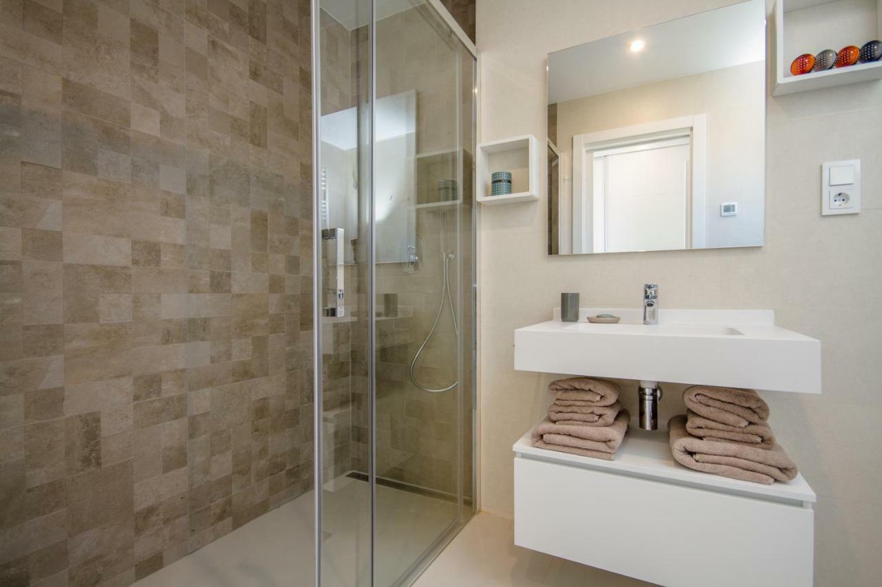 Urbano Blanco Apartments กัลเป ภายนอก รูปภาพ