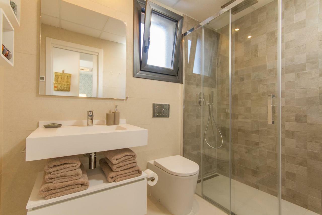 Urbano Blanco Apartments กัลเป ภายนอก รูปภาพ
