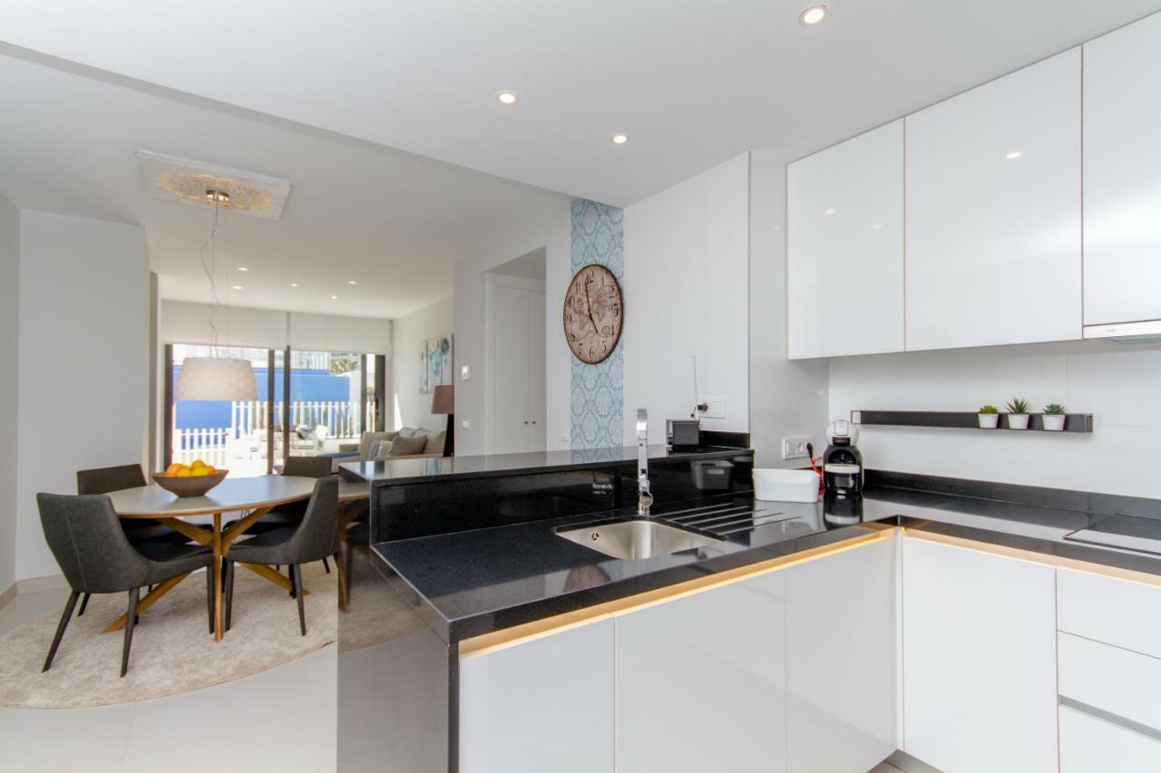 Urbano Blanco Apartments กัลเป ภายนอก รูปภาพ