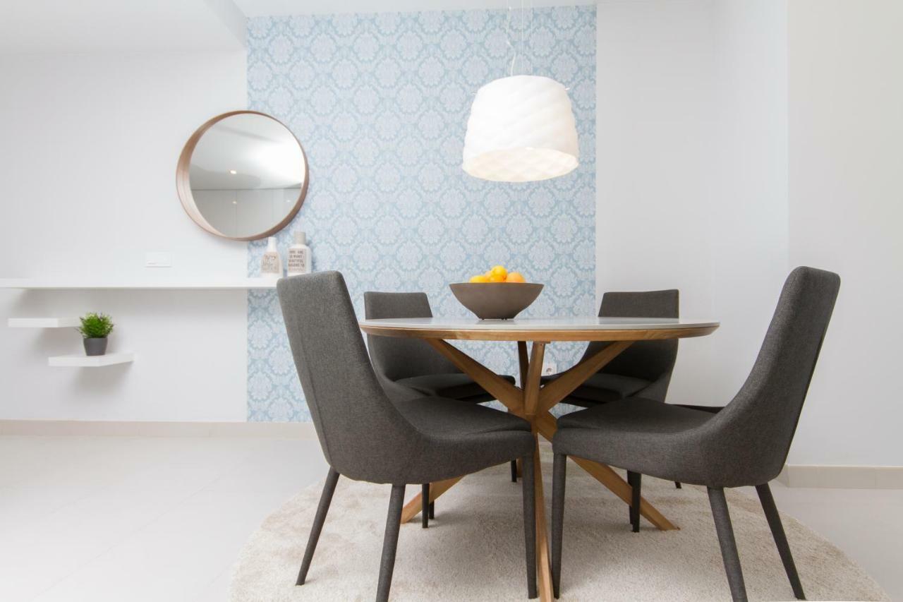 Urbano Blanco Apartments กัลเป ภายนอก รูปภาพ